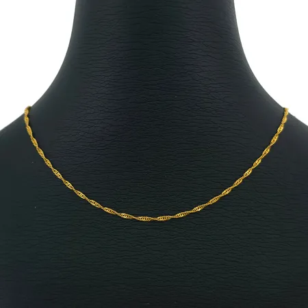 Halskedja Singapore i 18K guld, längd 41,0 cm, bredd 1,3 mm, fint skick Vikt: 2 g