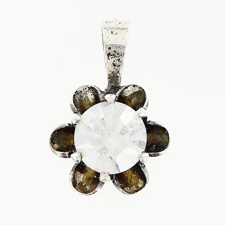 Hänge med vit sten 14x9mm, silver Vikt: 0,6 g
