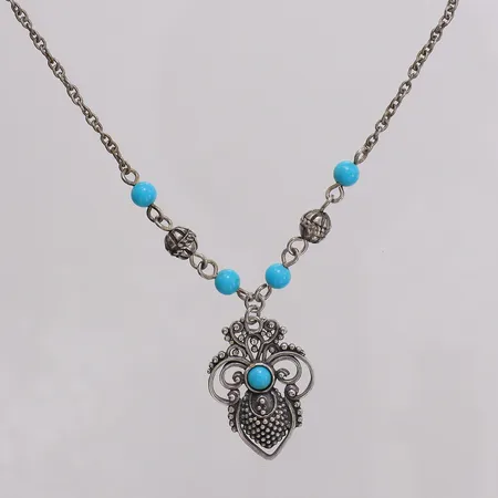 Collier med imiterad turkos, längd 42cm bredd 1,8-26mm silver 950/1000 Vikt: 6,1 g