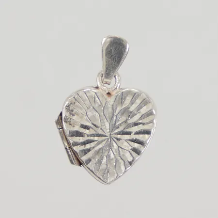 Hänge medaljong/ hjärta, öppningsbar, 15mm, 925/1000 silver Vikt: 2 g