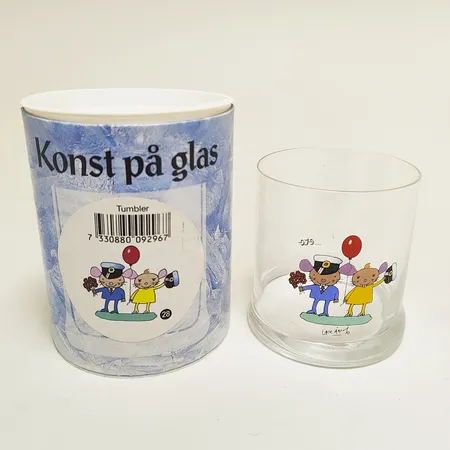 Dricksglas Lasse Åberg "Konst på glas" Etcetera Marketing AB, nr 28, kristall, höjd 8cm, Ø69mm, ryms ca 19cl, original förpackning.