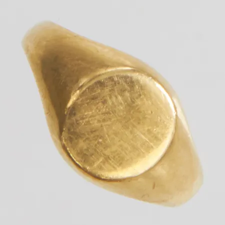 Klackring stl:15, bredd 2,6-9,2mm, 18K Vikt: 5,1 g
