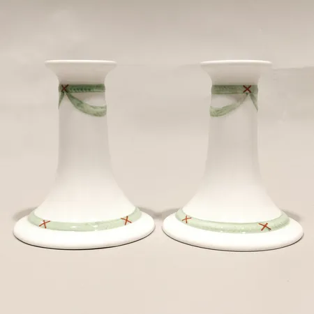 Ett par ljusstakar "God Jul" Rörstrand, höjd 12cm, handmålad porslin