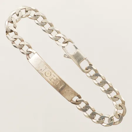 Armband Pansar med gravyrbricka, längd 21,5cm bredd 8mm gravyr silver 925/1000 Vikt: 16,6 g