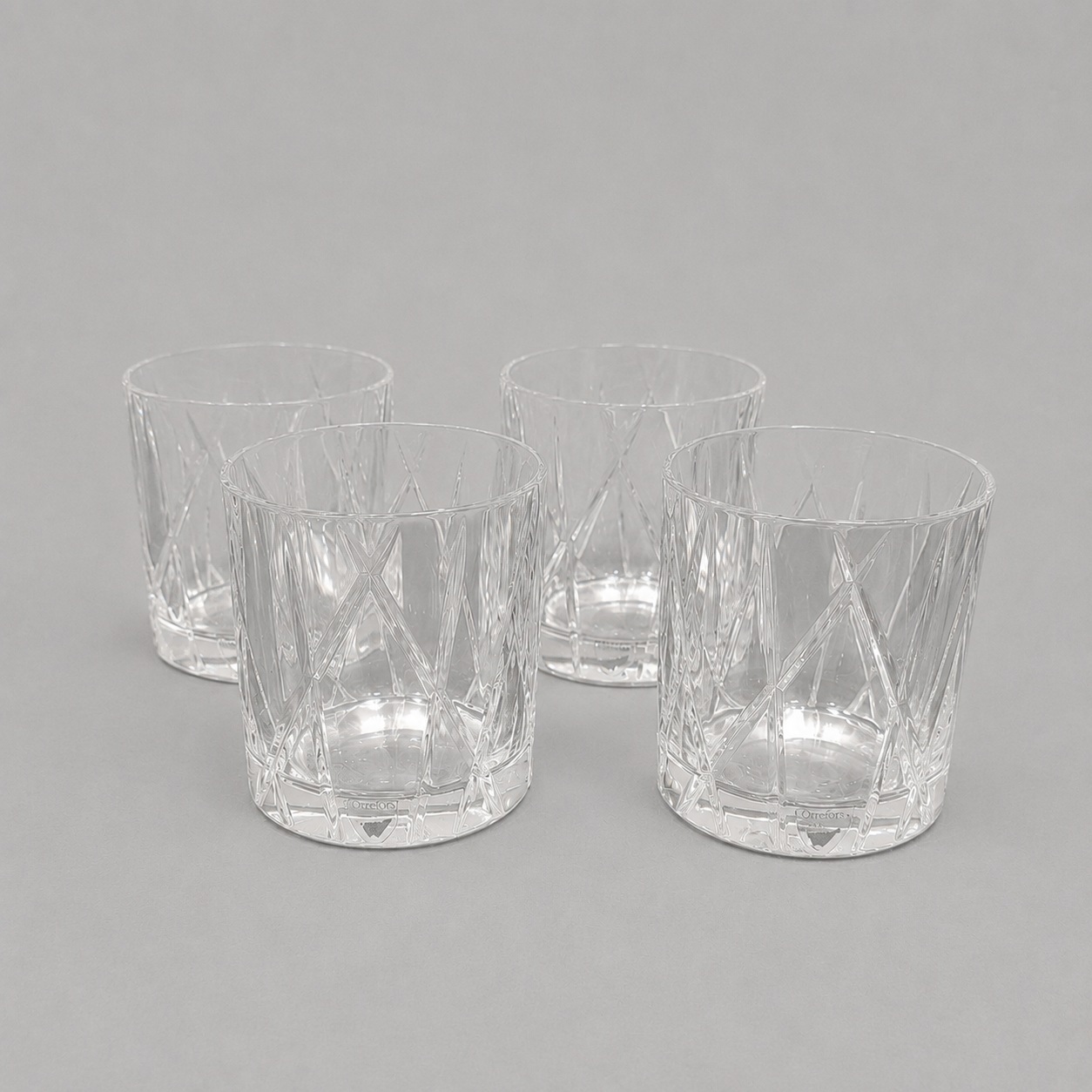 4 Whiskyglas City Old Fashioned, Orrefors, design Martti Rytkönen. 25cl, etikettmärkta, i något sliten kartong Skickas med paket.