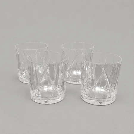 4 Whiskyglas City Old Fashioned, Orrefors, design Martti Rytkönen. 25cl, etikettmärkta, i något sliten kartong Skickas med paket.