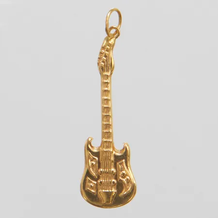 Hänge gitarr längd: 37mm, bredd: 10mm, 18K Vikt: 1 g