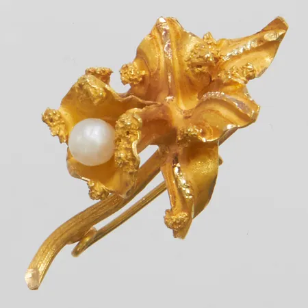 Brosch med odlad pärla 30mm, 18K Vikt: 3 g