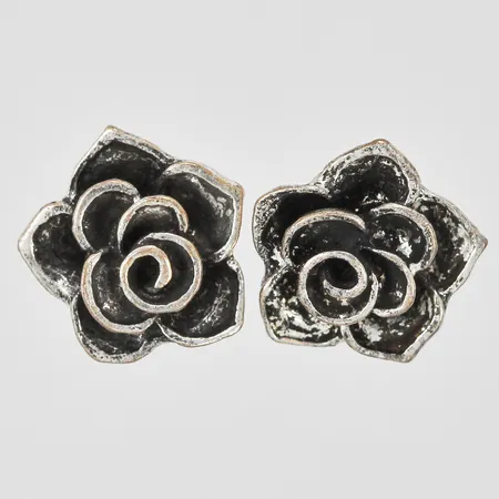 Ett par örhängen blommor Ø12mm, metall 