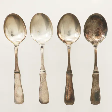 Fyra matskedar modell Uppsala, längd 15,5cm, Markströms Guldsmeds Ab K G, silver 830/1000 Vikt: 127,3 g