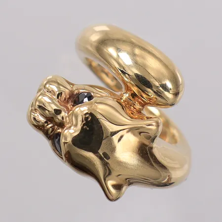 Ring panter med stenar, stl:18½ bredd 3,3mm, ihålig, mindre bucklor, repor. 18K Vikt: 3 g