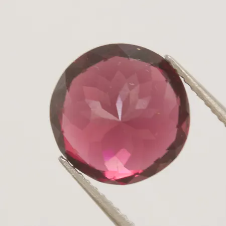 Lös granat ca Ø8,5mm, vikt 0,6g.