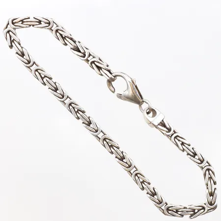 Armband, längd 20cm, bredd 4mm, 925/1000 silver. Vikt: 17,7 g