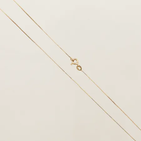 Kedja Venezia längd 44,5cm, bredd 0,6mm, lite ojämn 18K Vikt: 1,4 g