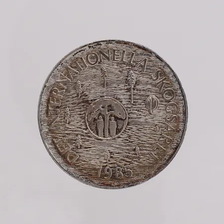 Minnesmynt, 100kr Skogens år 1985, silver 925/1000 Vikt: 15,9 g