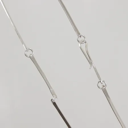 Collier stavar 65cm, signerad Åke Bergman, Silver 925/1000 Vikt: 17,9 g