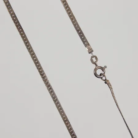Kedja,40cm, bredd 3mm, ojämnheter, 925/1000 silver Vikt: 5,8 g