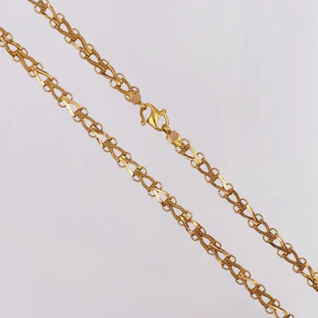 Collier längd 60,5cm bredd 4,7mm, s-lås, skev, 22K  Vikt: 15,8 g