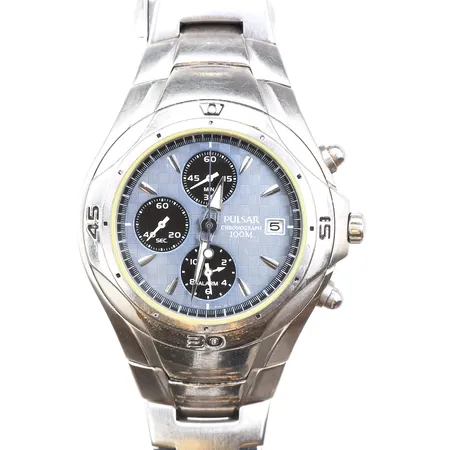 Herrur Pulsar Chronograph 100M, Ø42mm, refnr: 531860, repigt plexiglas, bruksslitage, batteribyte behövs, ej funktionstestad, inga tillbehör.