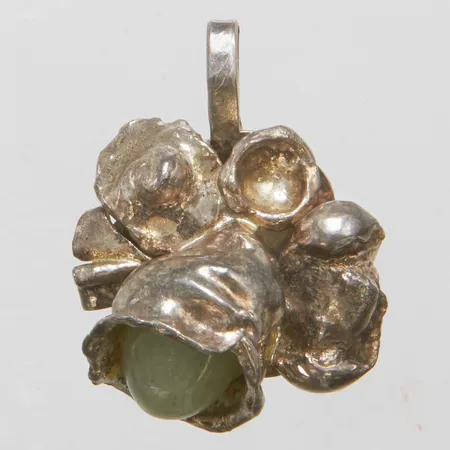 Hänge med sten, längd: 40mm, bredd: 31mm, Franzén, 1989, Stockholm, silver 925/1000 bruttovikt 20,3g.