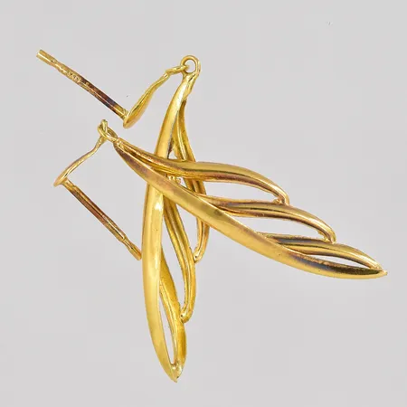 Diverse defekt guld 18K Vikt: 1,1 g