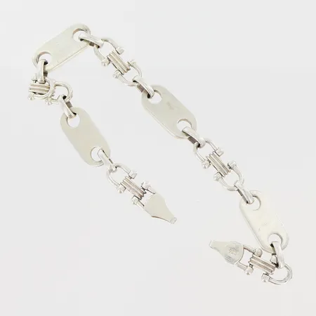 Armband längd 20cm bredd 8mm, lås saknas, silver 925/1000 Vikt: 16,8 g