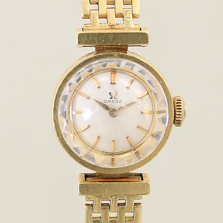Damur Omega 18K manuell Ø17mm korridorlänk i 18K bredd 8mm bruttovikt: 24,1g