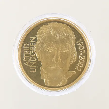 Minnesmynt Astrid Lindgren Pippi Långstrump 1907-2002 50kr Ø36mm, etui, plastficka, aluminiumbrons-legering