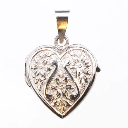 Medaljong, längd 32mm, bredd 3-22mm, 925/1000 silver. Vikt: 6,1 g