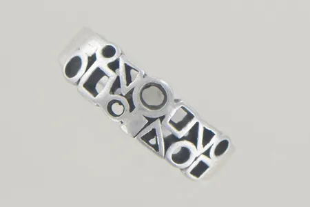 Ring stl:19½, bredd 7 mm, silver 925/1000 Vikt: 5,2 g