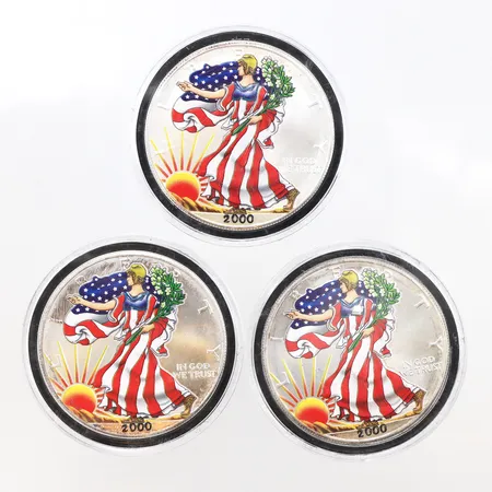 Samlarmynt 3st 2000 U.S Liberty silver Eagle med etuier, 31,1gx3,  diameter 40,6mm, tjocklek 2,98mm, 999/1000 silver.  Vikt: 93,3 g