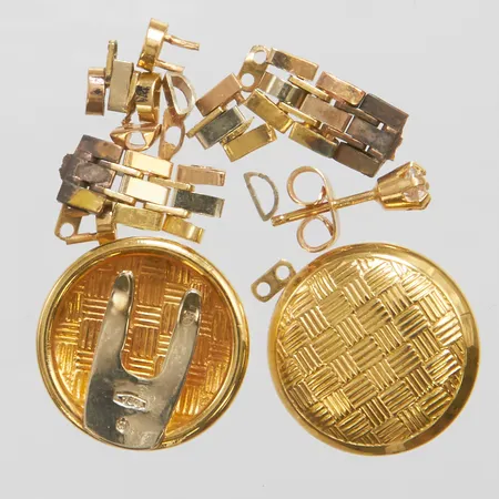 Diverse guld, defekt, sten, 18K Vikt: 7,7 g