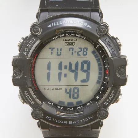 Herrur Casio WR Illuminator, Ø50mm quartz, modul nr: 3502, modell nr: AE-1500WH, bakboett i stål, gummiband, inga tillbehör.