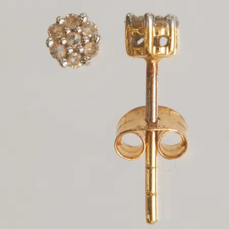 Örhängen med diamanter 14x 0,005ct, bredd: 3,5mm, 18K Vikt: 0,8 g