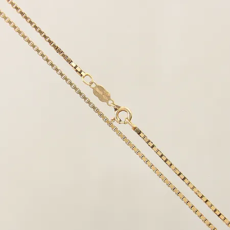 Kedja Venezia längd 43cm, bredd 1,7mm, defekt lås 18K  Vikt: 10,2 g