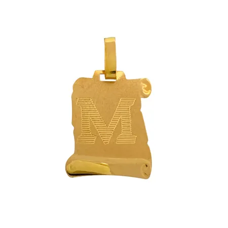 Hänge Bricka med bokstaven M i 14K guld, längd inkl. ögla 23 mm, bredd 12 mm Vikt: 0,5 g