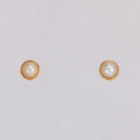 Örhängen med odlade pärlor Ø3mm, omaka snurrebussar, 18K Vikt: 0,7 g