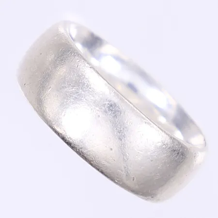Ring slät stl:18½ bredd 8mm silver 925/1000 Vikt: 12,8 g