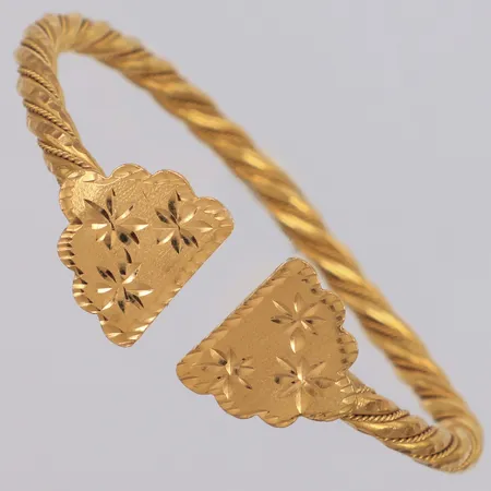 Stel armring med mönsterdekor Ø ca 60mm, bredd 5-19mm, vint, 21K Vikt: 23,8 g