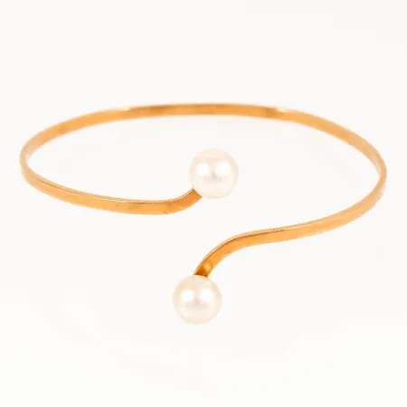 Stelt armband med två odlade pärlor Ø8mm innermått 18cm bredd 2,2-28,5mm, 18K 8,9g. 