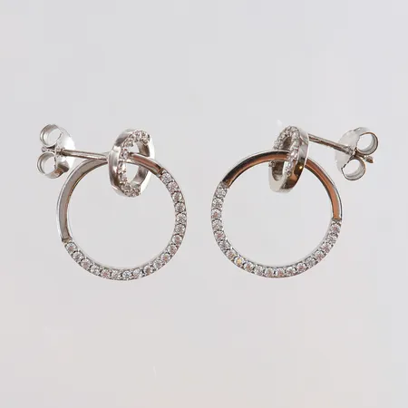 Ett par örhängen med vita stenar 20x14mm Silver 925/1000.  Vikt: 3,6 g