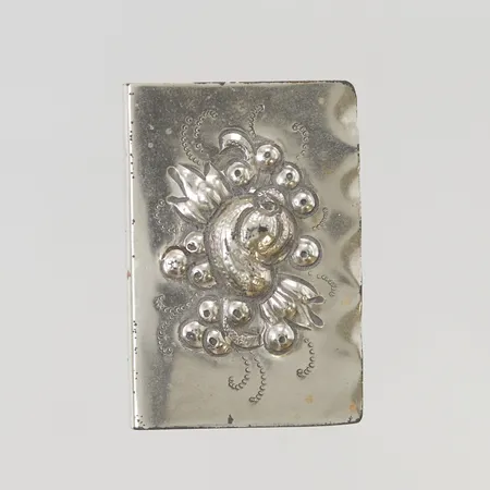 Tändsticksask Lindberg Ciselör E, 43x29x15mm, 830/1000 Silver bruttovikt 20,4g.