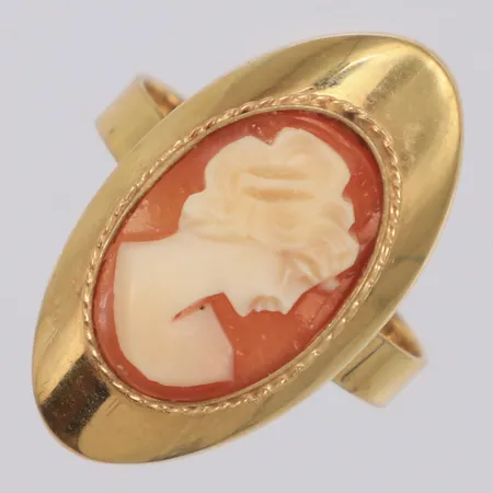 Ring med Kamé stl:17, bredd 24mm, 14K Vikt: 4,1 g