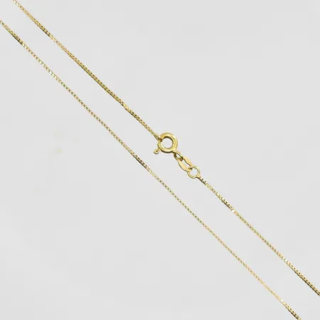 Kedja Venezia längd 42 cm, bredd 1 mm, ojämna länkar, 18K. Vikt: 1,9 g