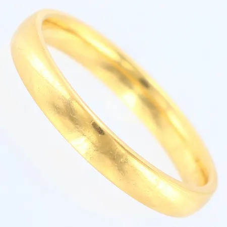 Ring slät stl:20¼, bredd: 3,2mm, gravyr, 18K Vikt: 5 g