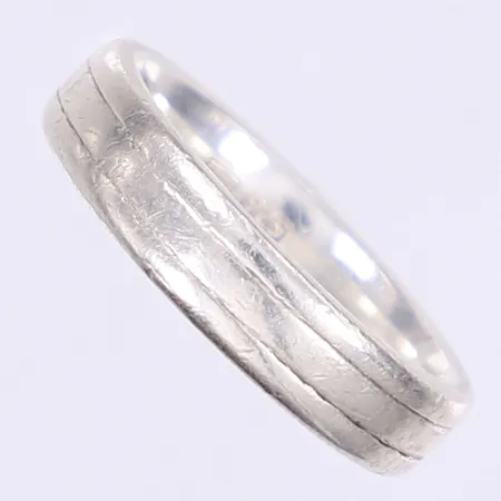 Ring slät stl:19 bredd 5mm 925/1000 silver Vikt: 6,7 g