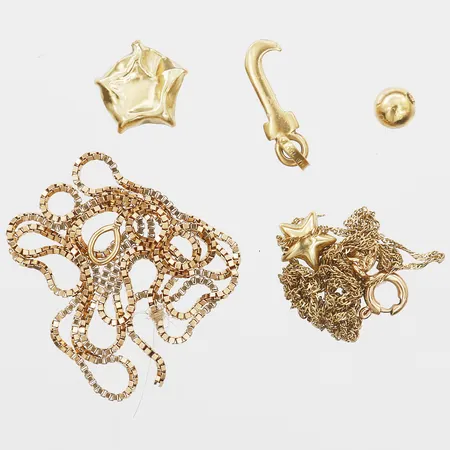 Diverse guld, bucklor, knutar, defekt/av, 18K.  Vikt: 5 g