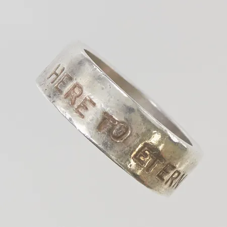 Ring Efva Attling "From Here To Eternity" stl:16¾ bredd 7mm 925/1000 Silver 7,3g.