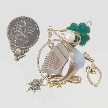 Diverse silversmycken delvis defekt 830-925/1000 Silver 11,8g.