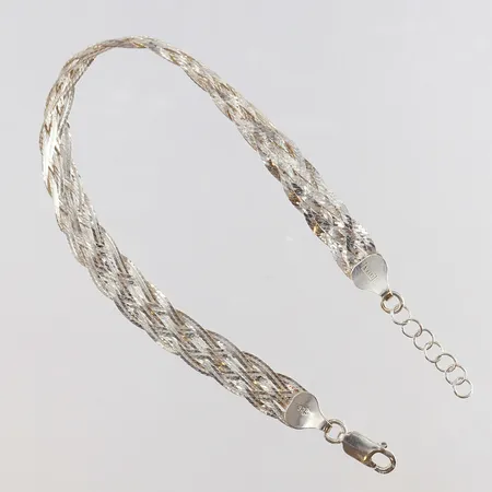 Armband flätad längd 18-20cm bredd 7,5mm GHA Silver 925/1000. Vikt: 5,1 g